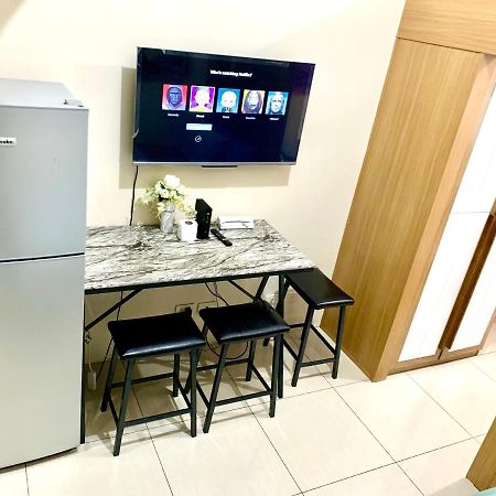 Kathys Crib At Shell Residences Manila Exterior foto